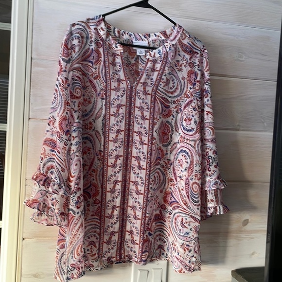 Liz‎ Claiborne Sheer Top - Picture 1 of 8